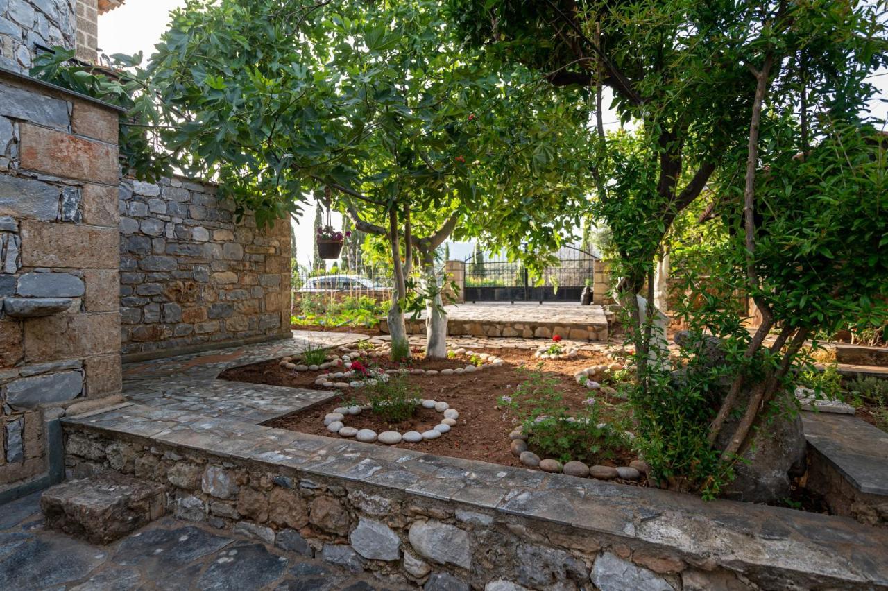 Villa Alex Stone House Kardhamili Exterior foto